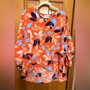 Coolibar Orange and Blue Leaf Print Women's Blouse